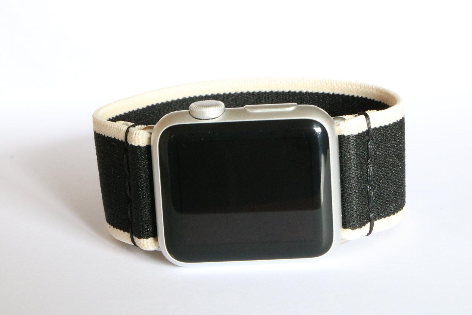 Queen's Gambit | Boho Armband für Apple Watch (Schwarz)-Apple Watch Armbänder kaufen