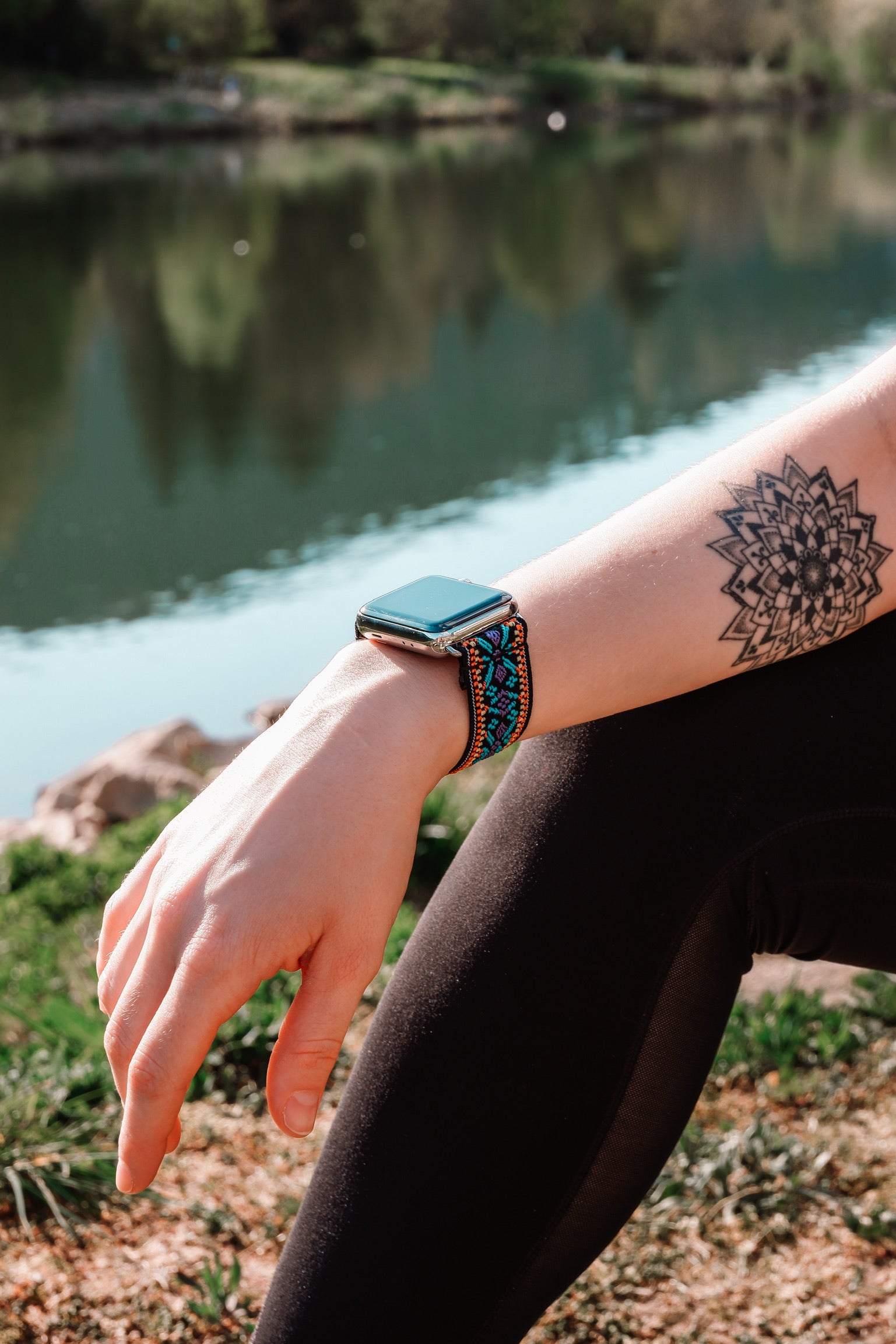 Blue Snow | Boho Armband für Apple Watch (Mehrfarbig)-Apple Watch Armbänder kaufen