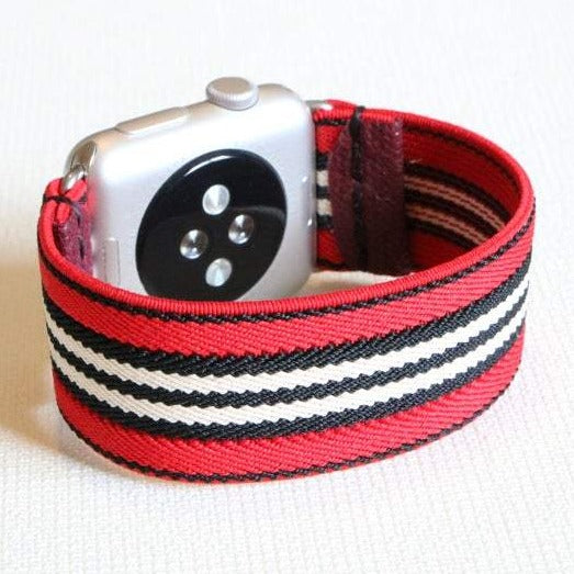 Tirana | Boho Armband für Apple Watch (Rot)-Apple Watch Armbänder kaufen